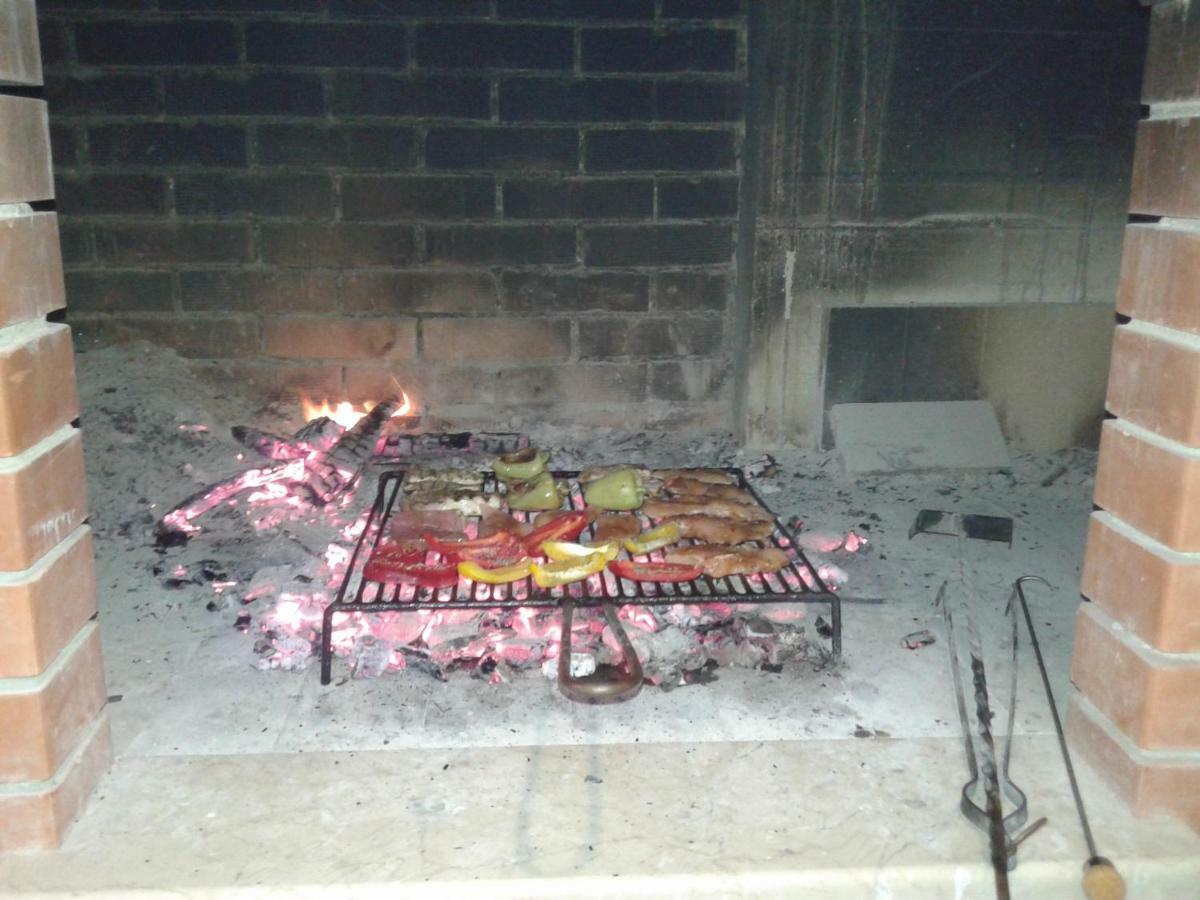 אומיס Apartment Nevena מראה חיצוני תמונה